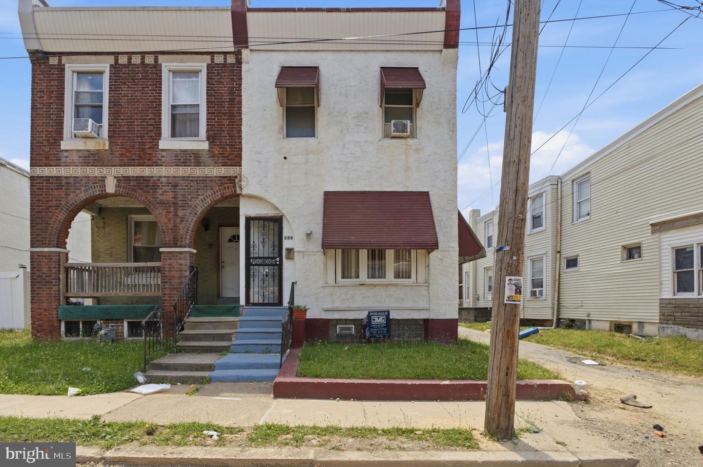 208 Walnut Street