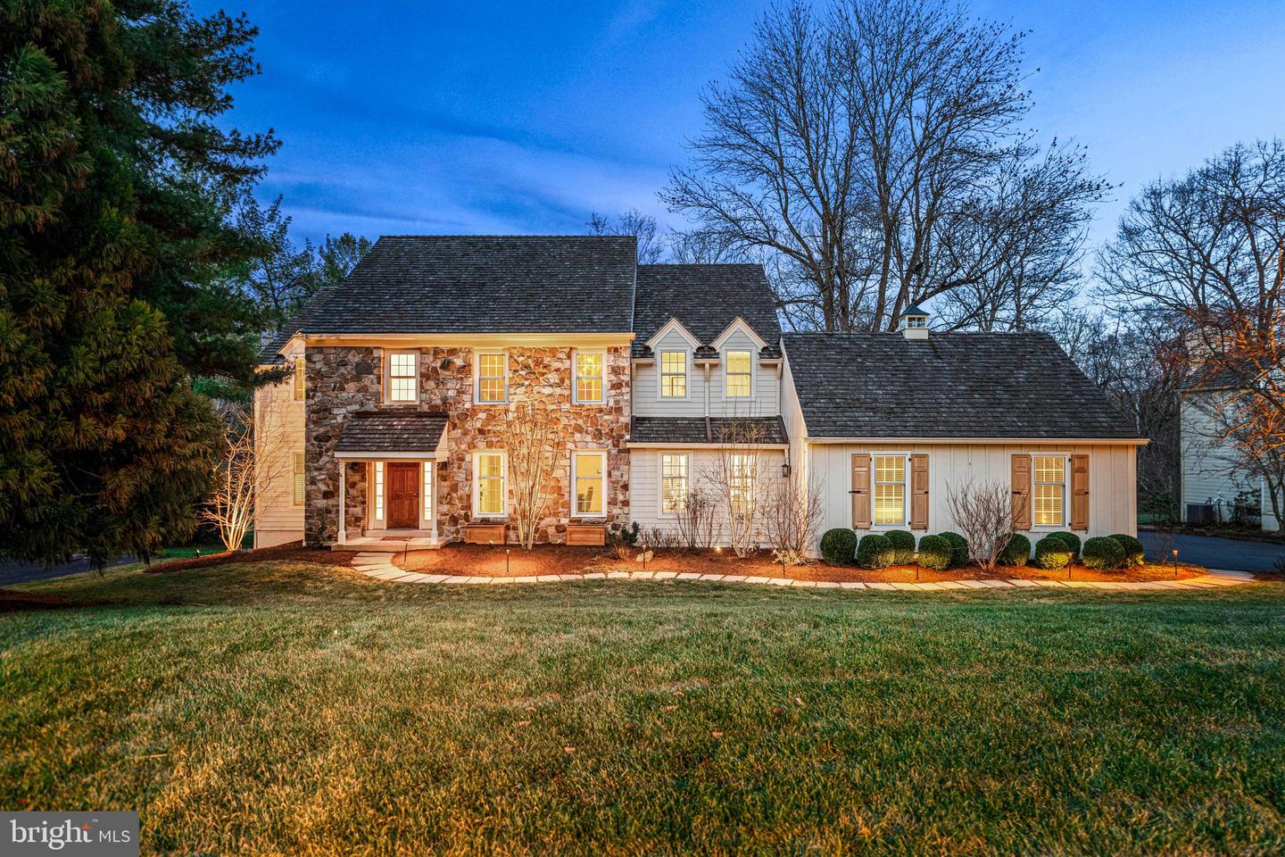 205 Ravenscliff Road, Wayne