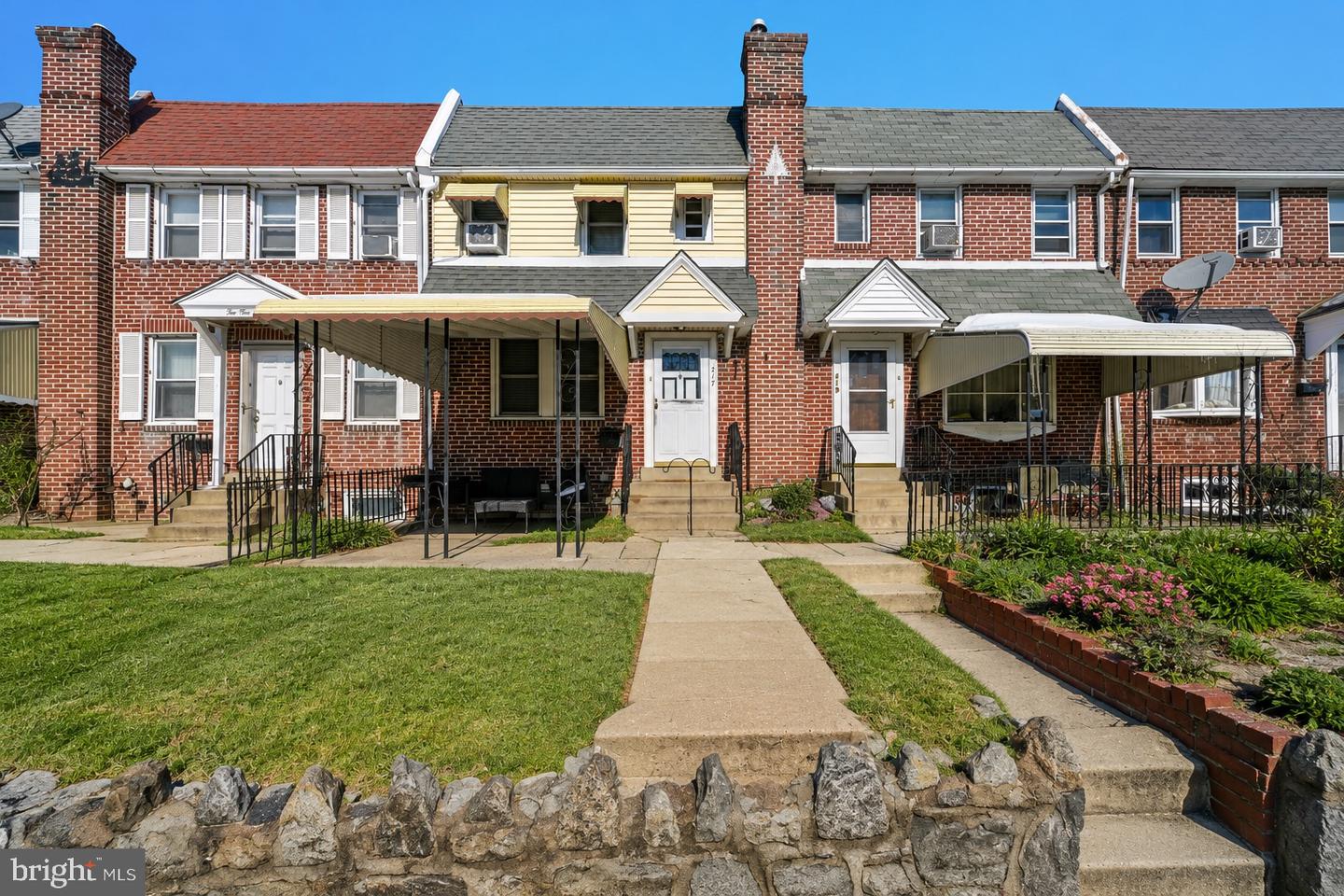 217 E Greenwood Ave