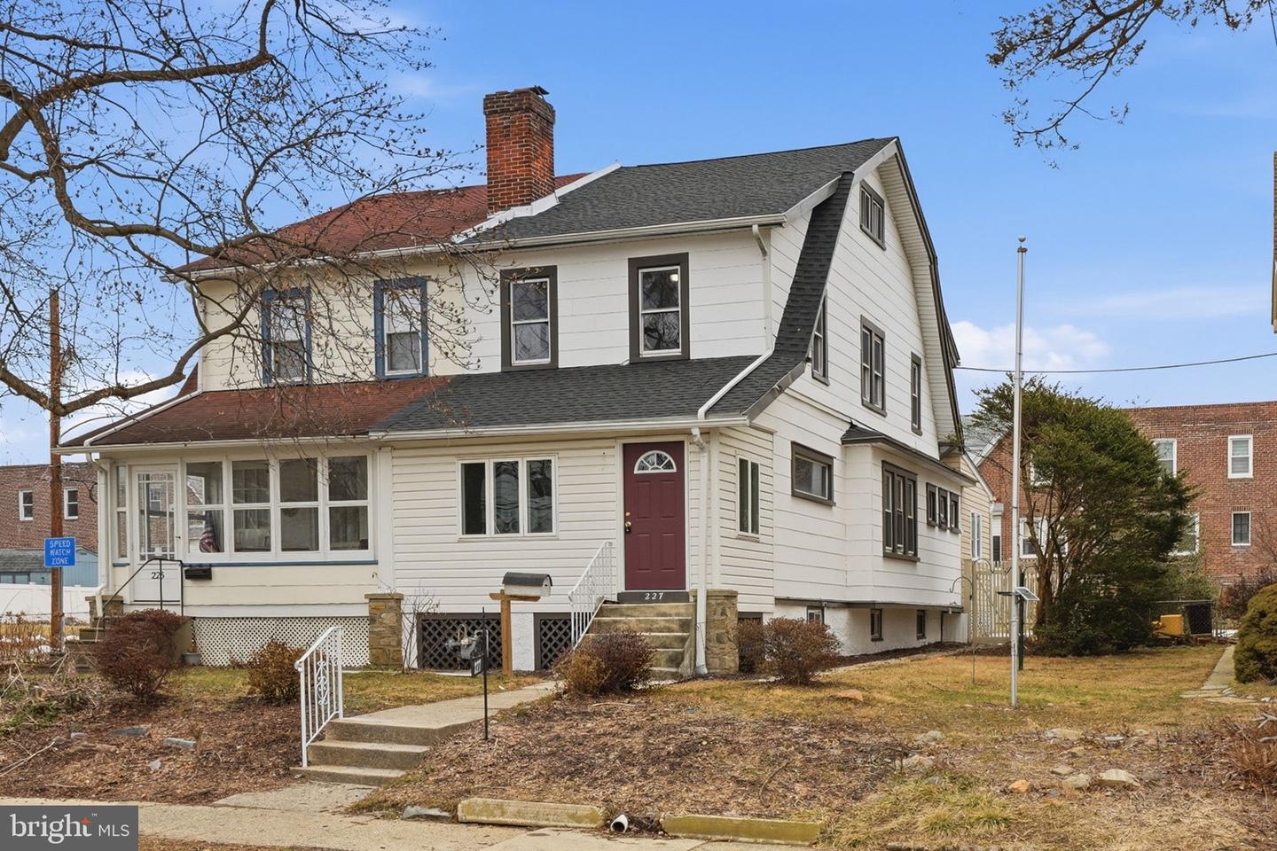 227 E Leamy Avenue, Springfield