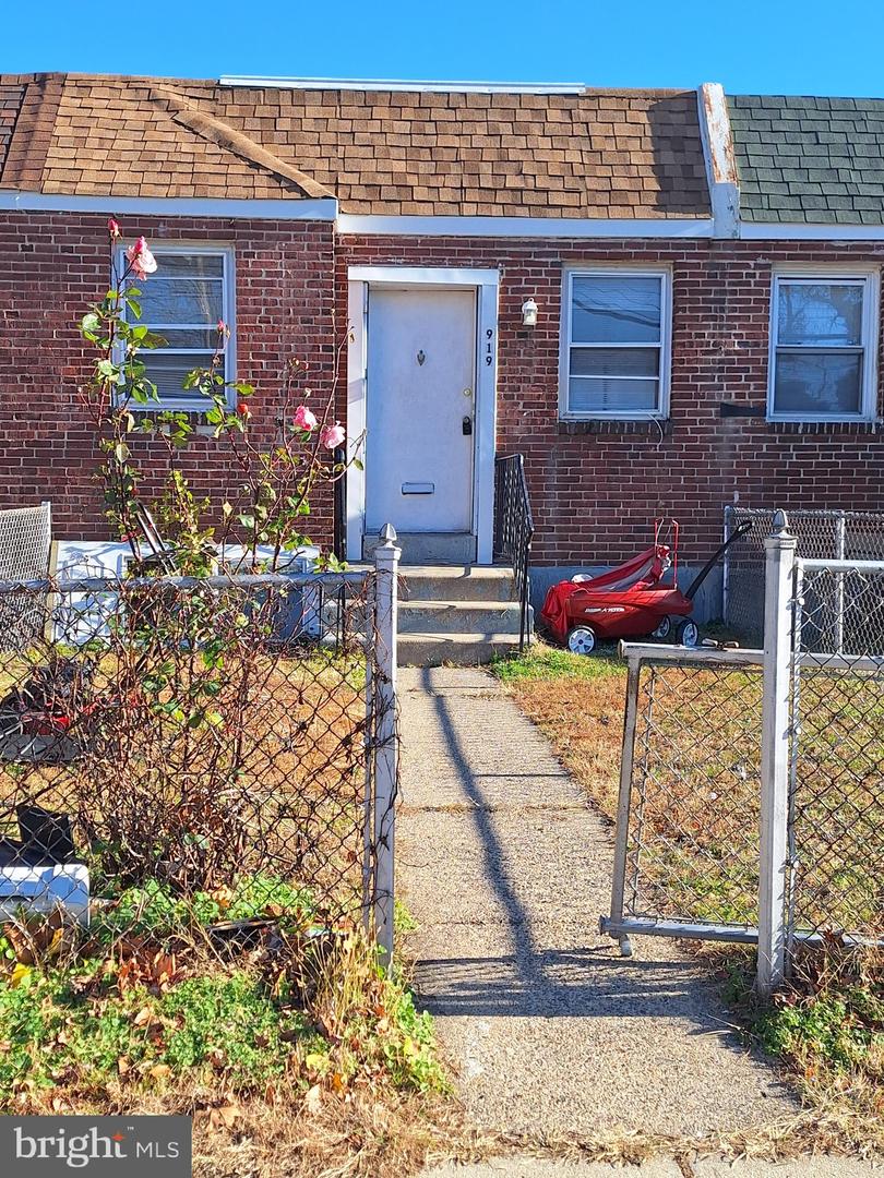 919 Sharon Avenue, Sharon Hill