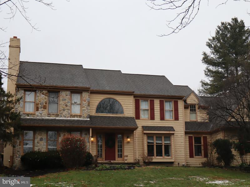 3 E Spring Oak Circle