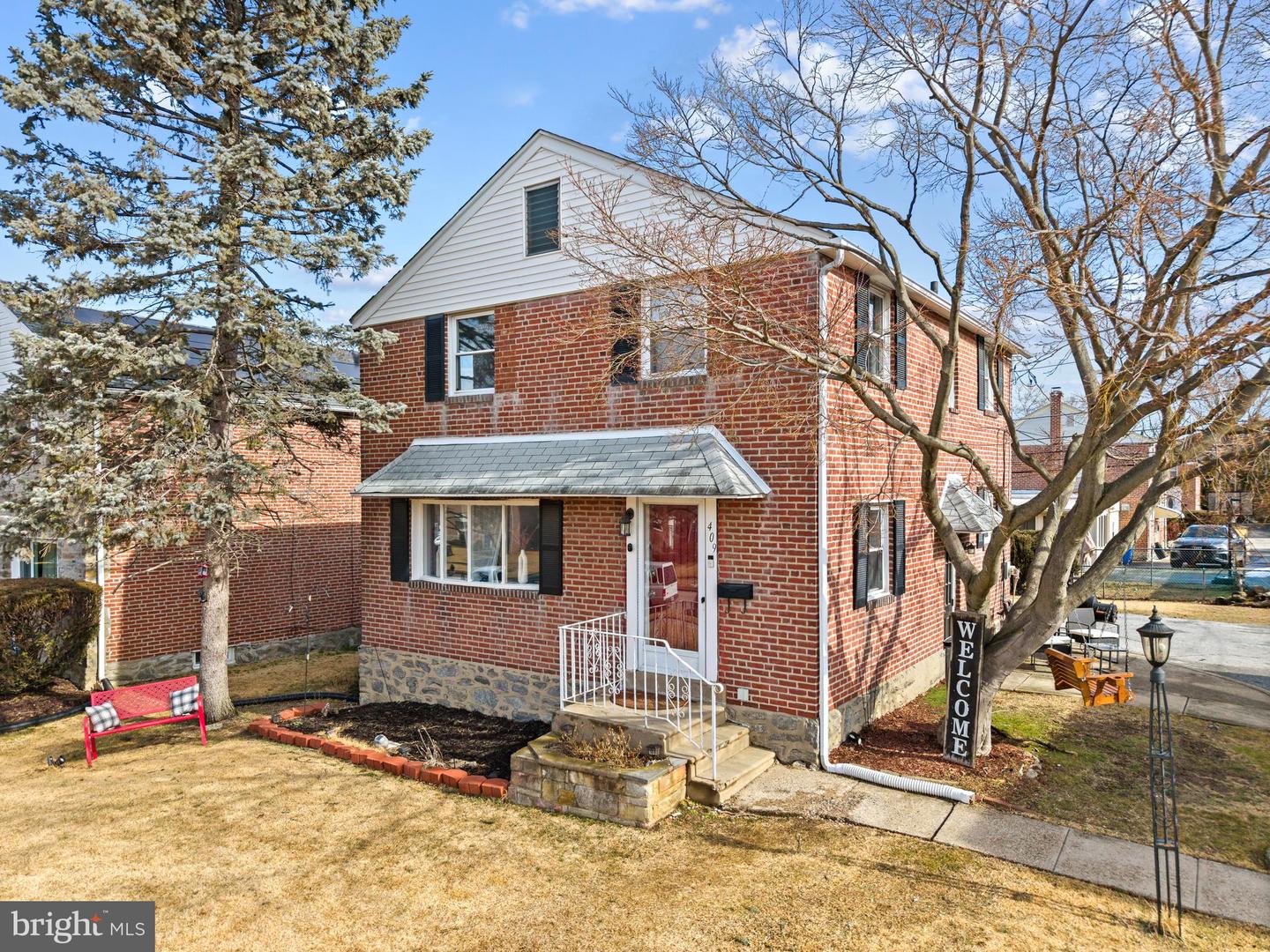 409 W Grays Avenue, Glenolden