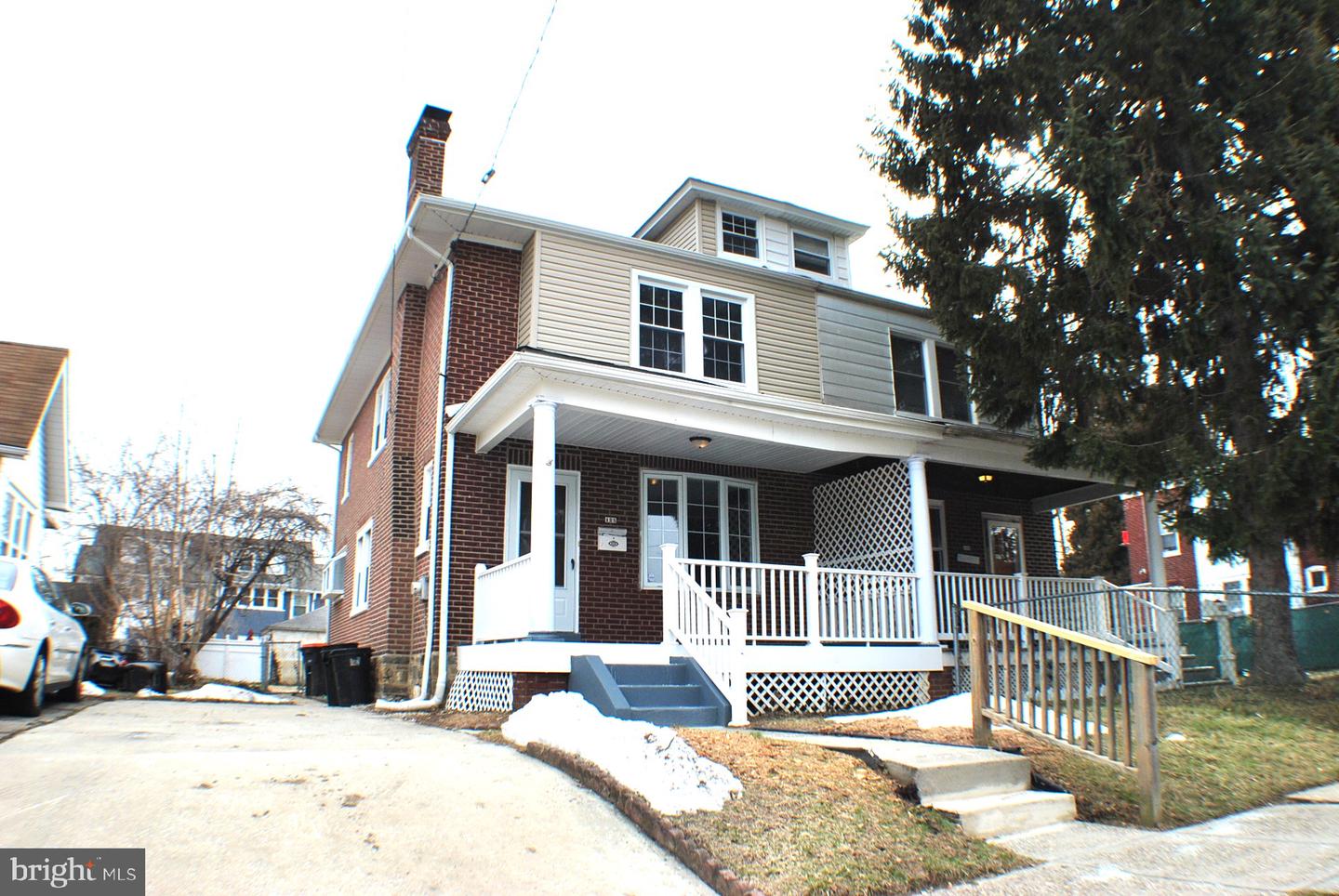 125 E Avon Road, Brookhaven