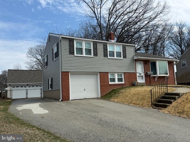 902 Eisenhower Avenue, Woodlyn