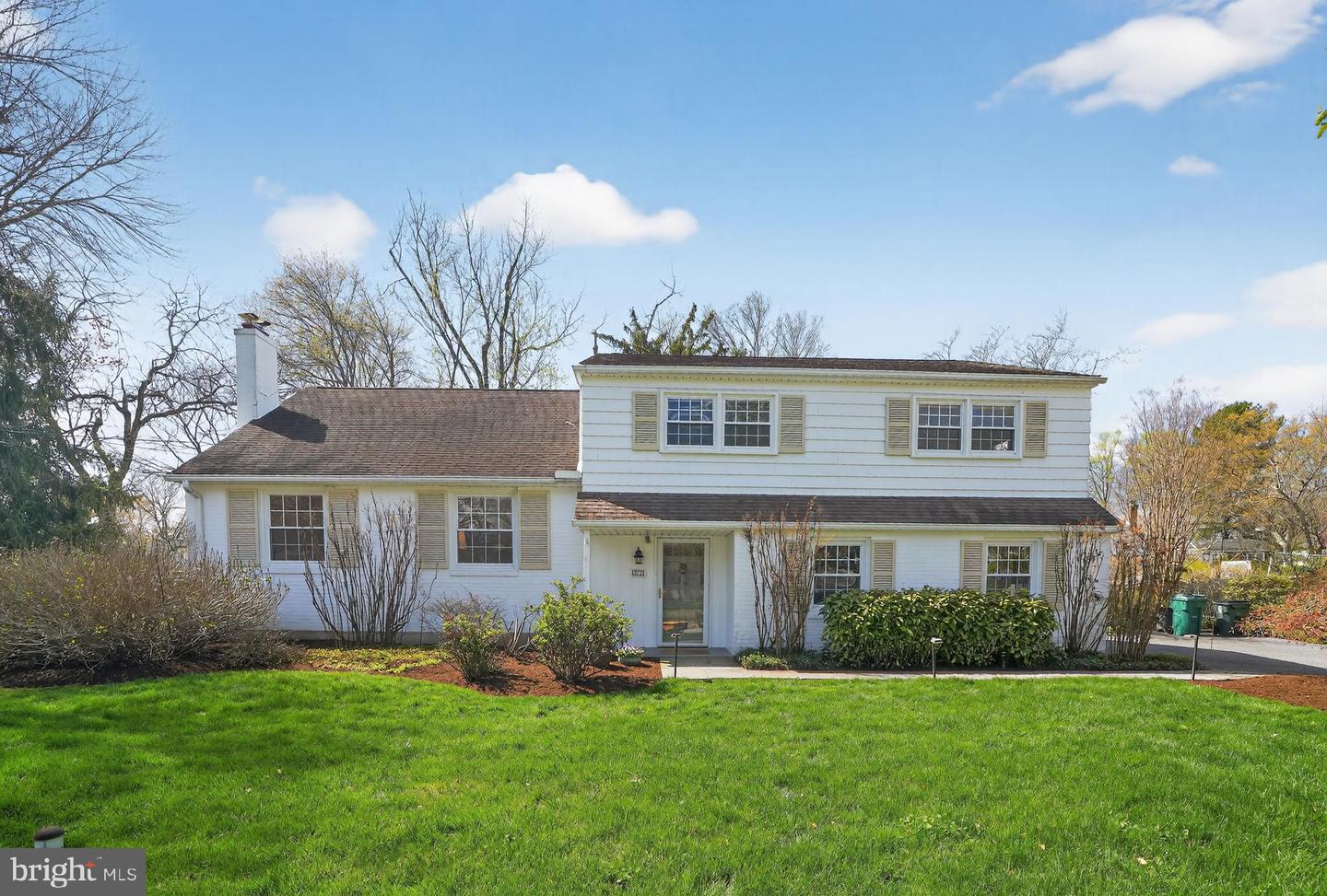 211 Fairfield Drive, Wallingford