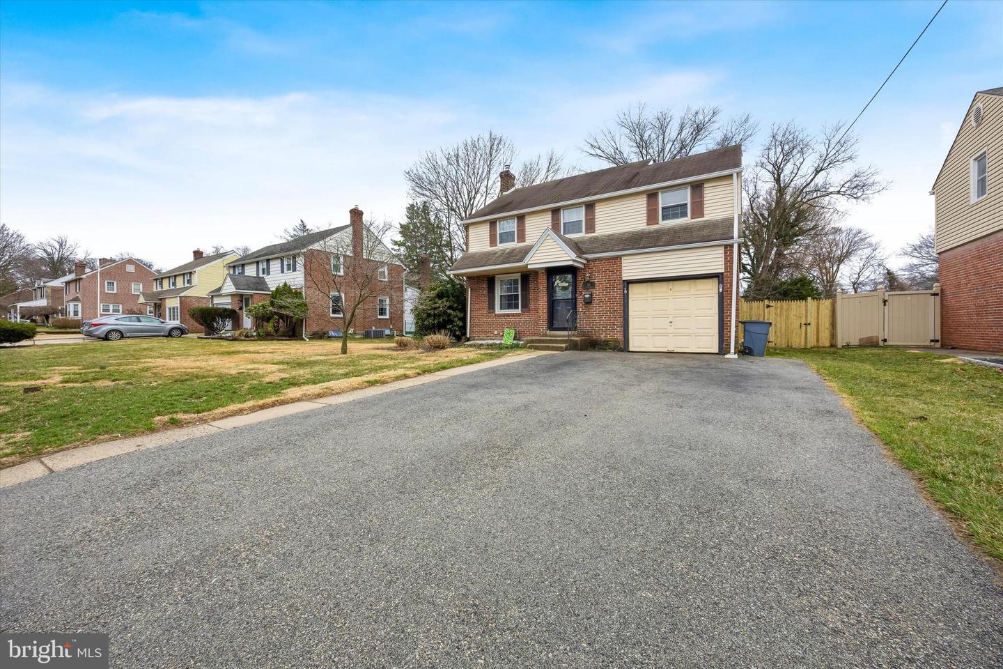 354 E Springfield Road, Springfield