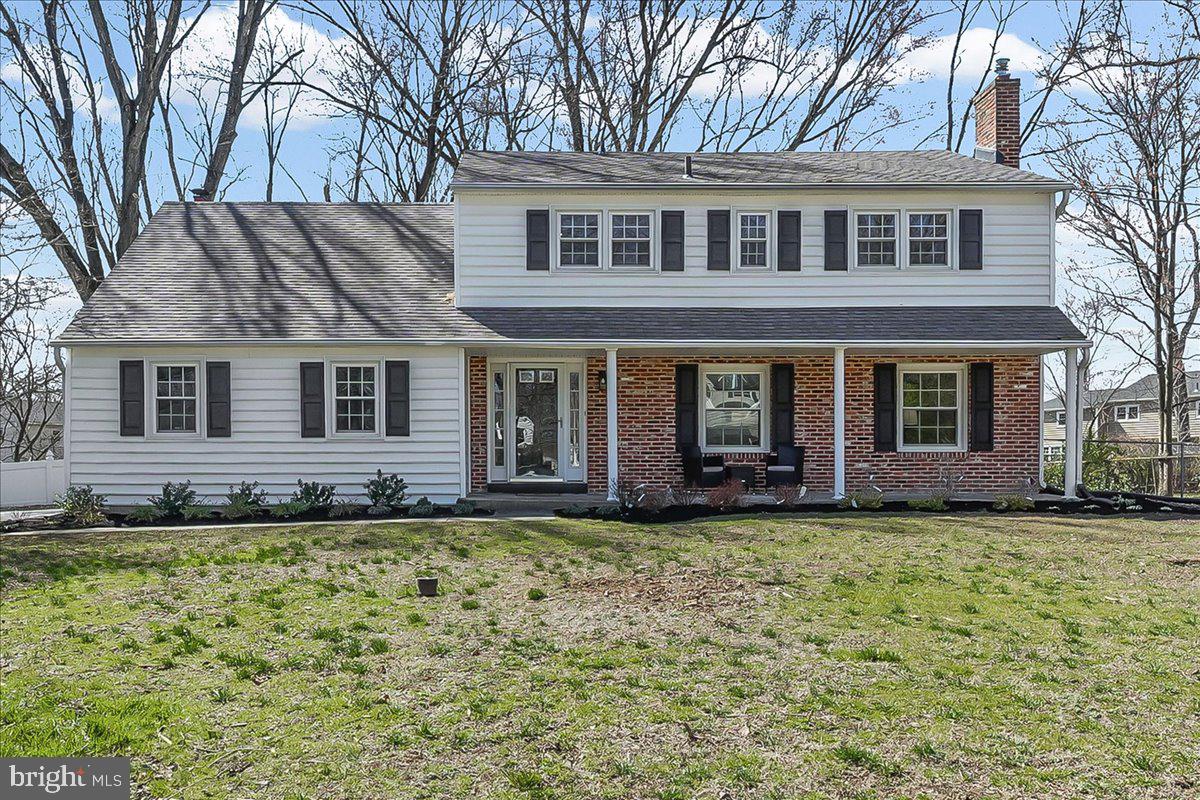 205 Garnet Lane, Wallingford