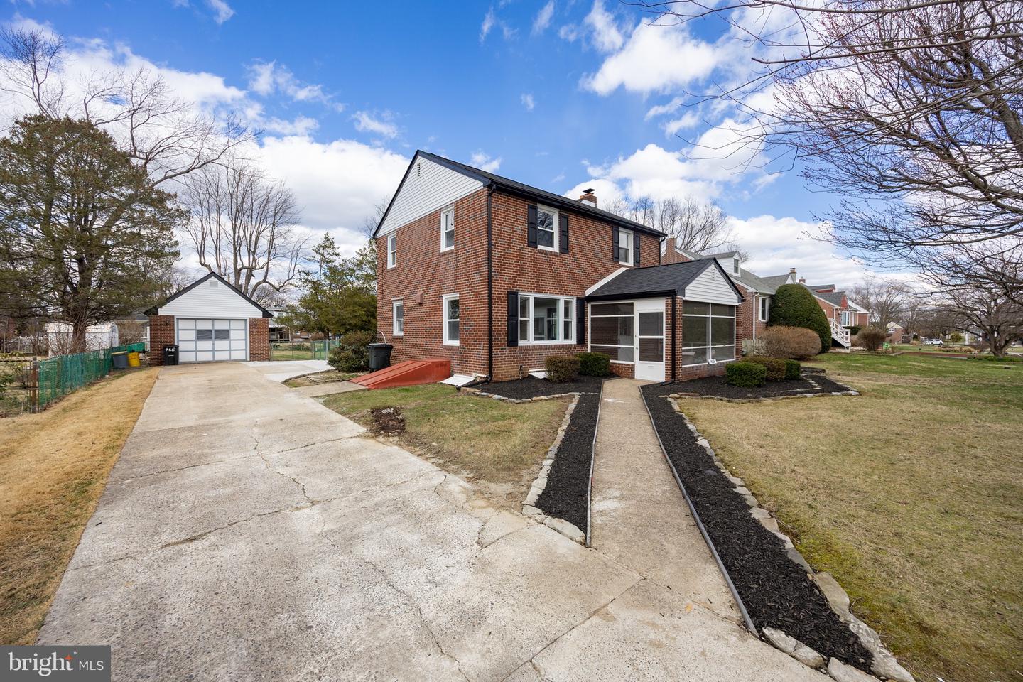 465 Hawarden Road, Springfield