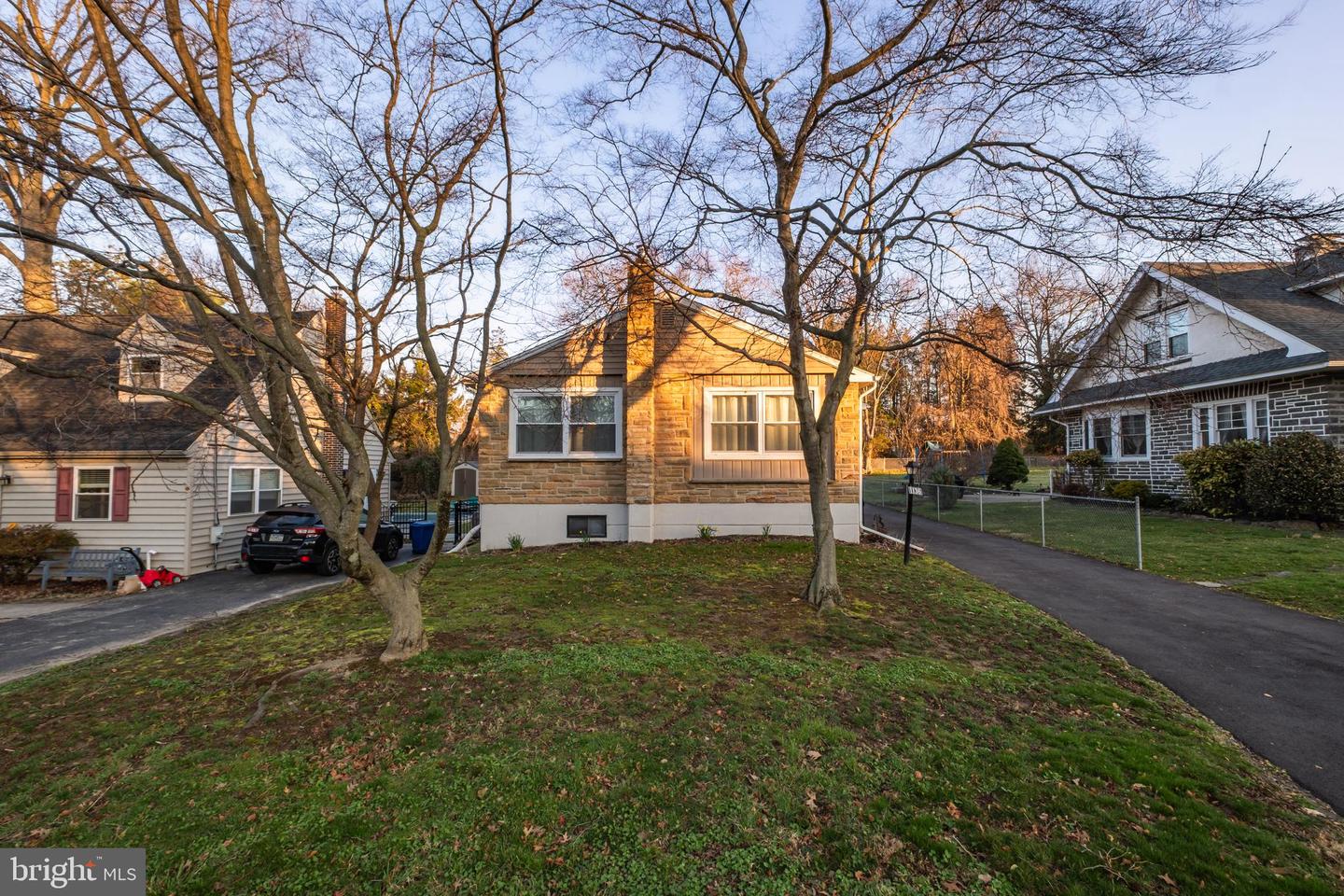 1136 Bon Air Road, Havertown