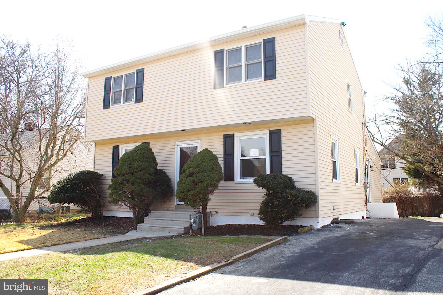 307 Park Circle