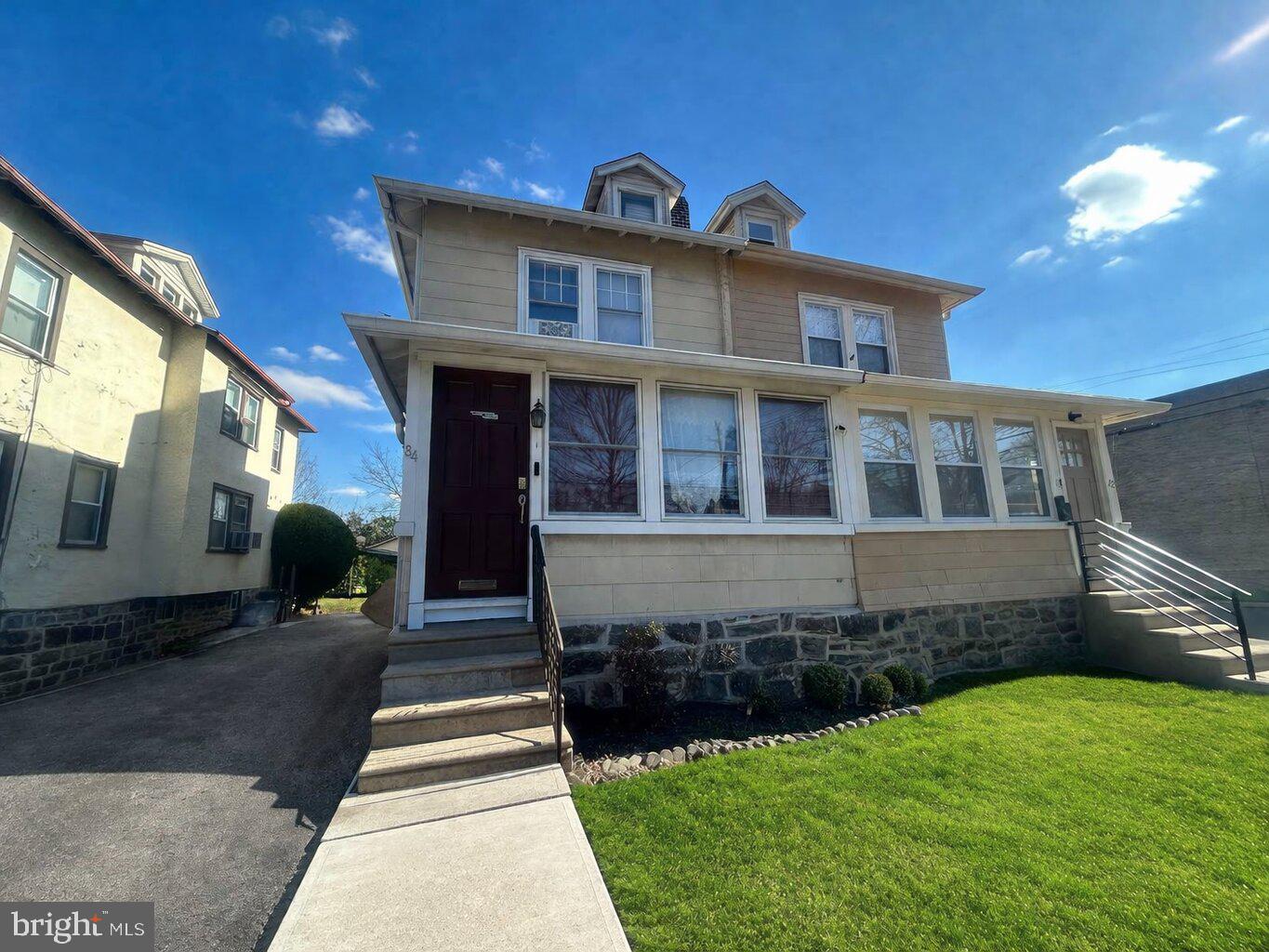 84 E Essex Avenue