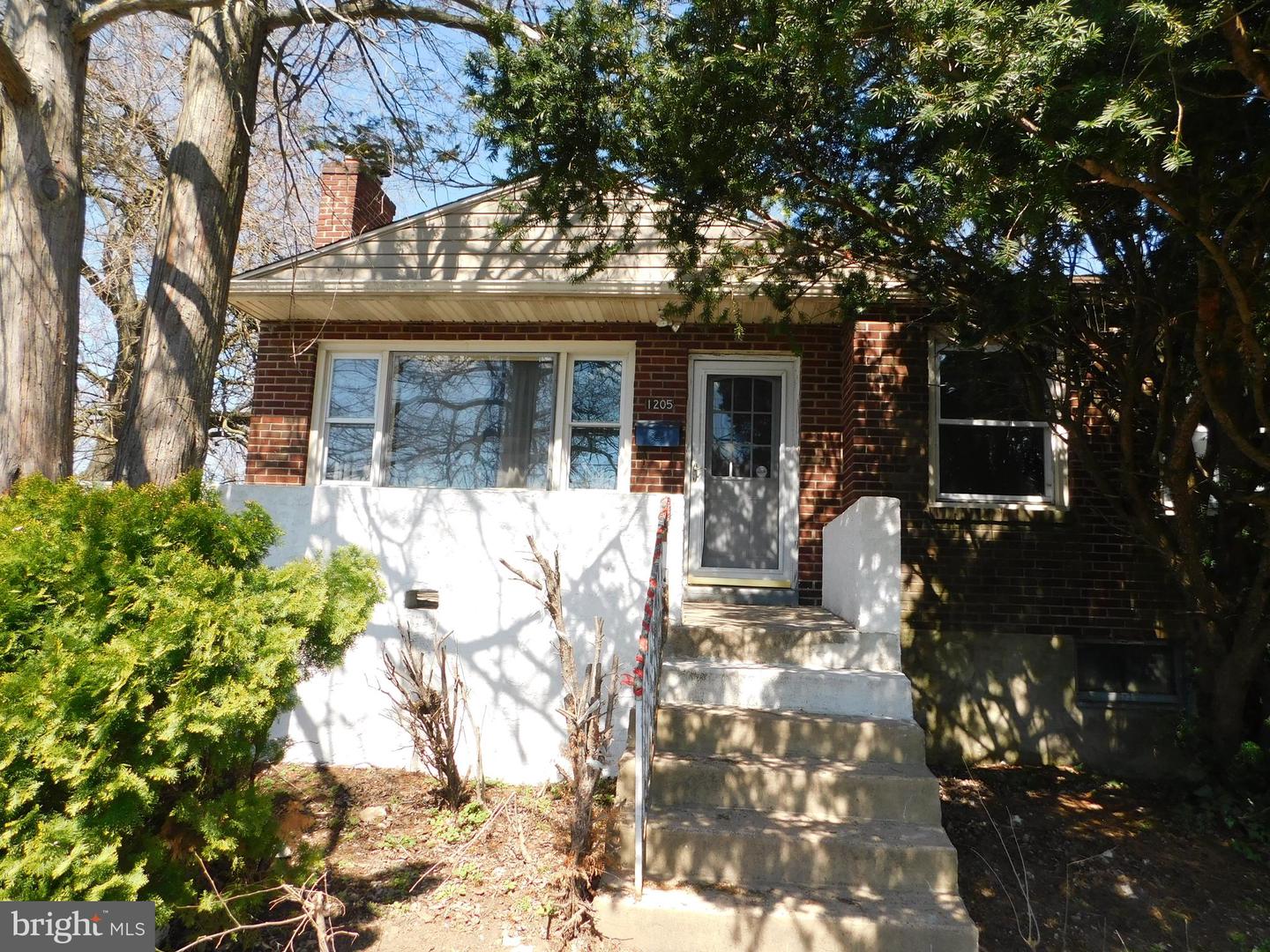 1205 Bartram Avenue, Darby