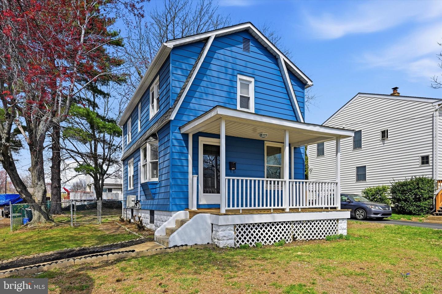 1042 Randall Avenue