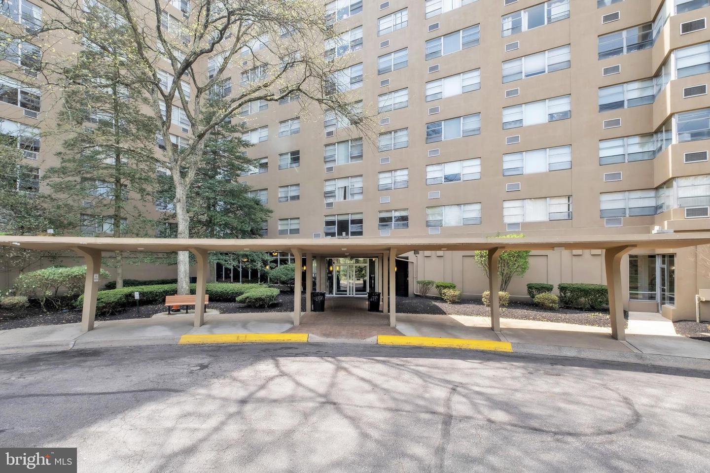 1030 E Lancaster Avenue #904, Bryn Mawr