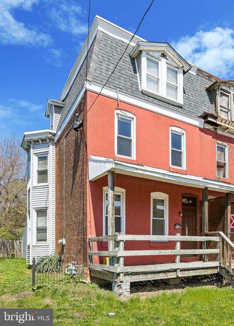 2706 W 7th Street, Chester