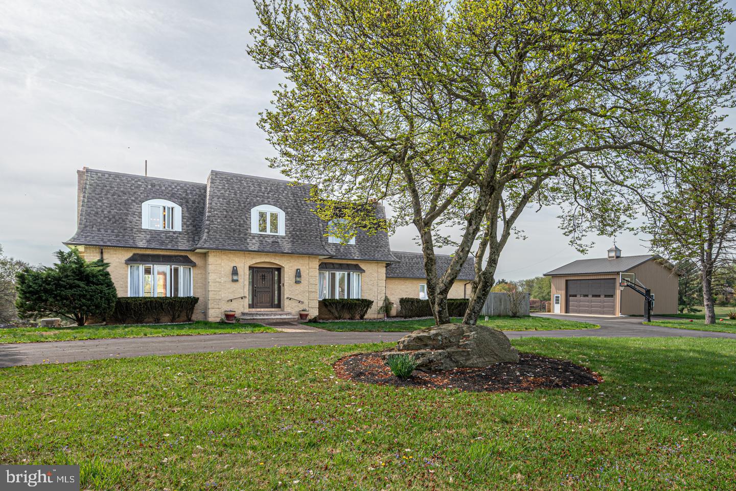 1530 Heather Hills Lane