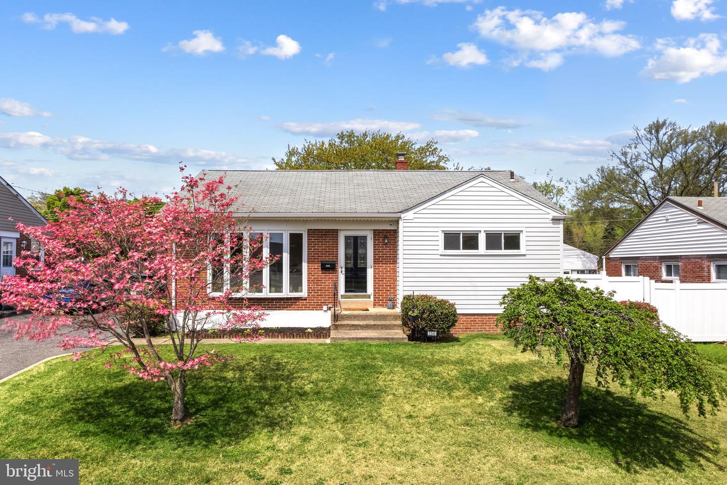 2245 Martin, Morton