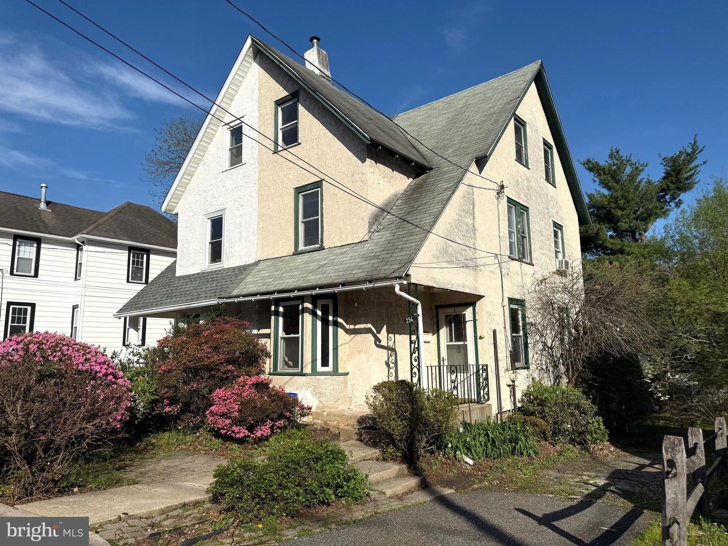 256 N Aberdeen Avenue, Wayne