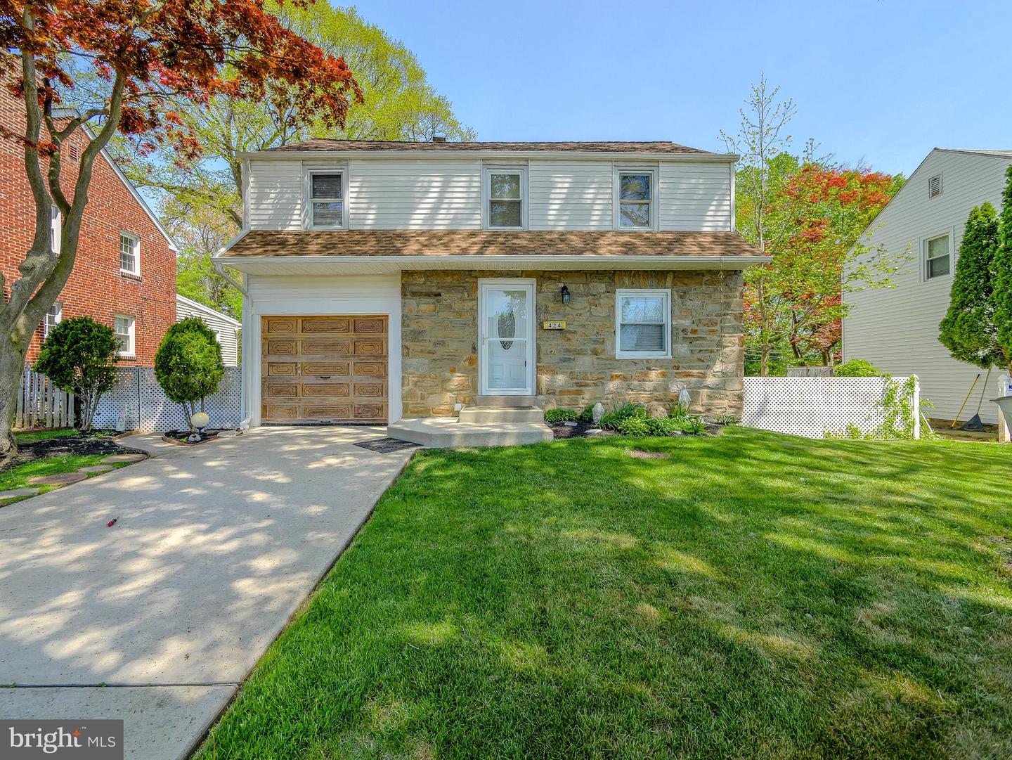424 Holmes Road, Morton