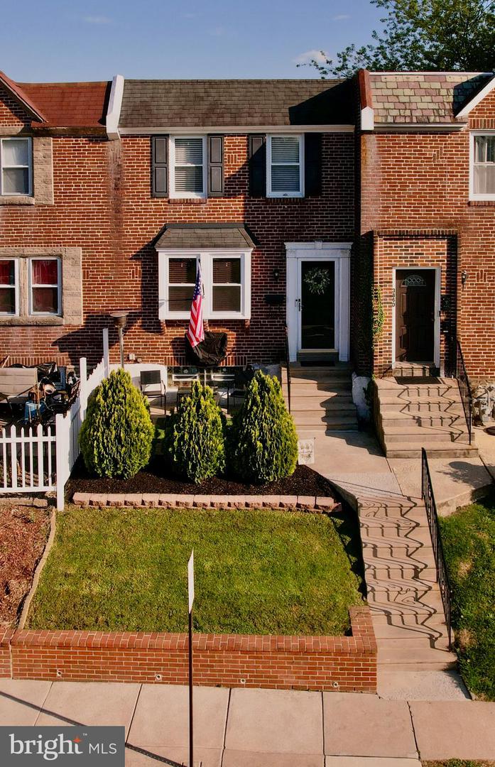 3858 Berkley Avenue, Drexel Hill