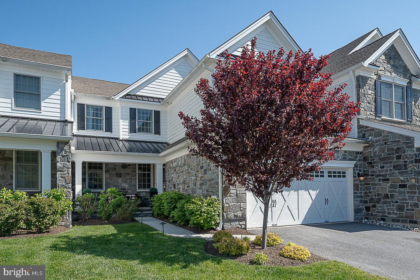 3809 Meadow View Farm Road, Newtown Square