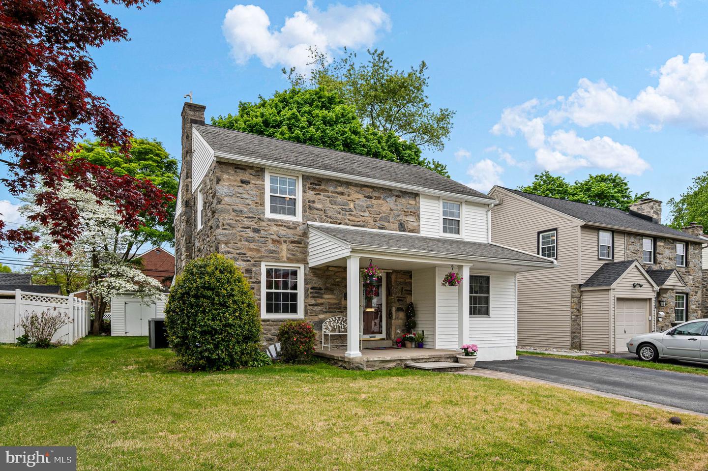 481 Maplewood Road, Springfield