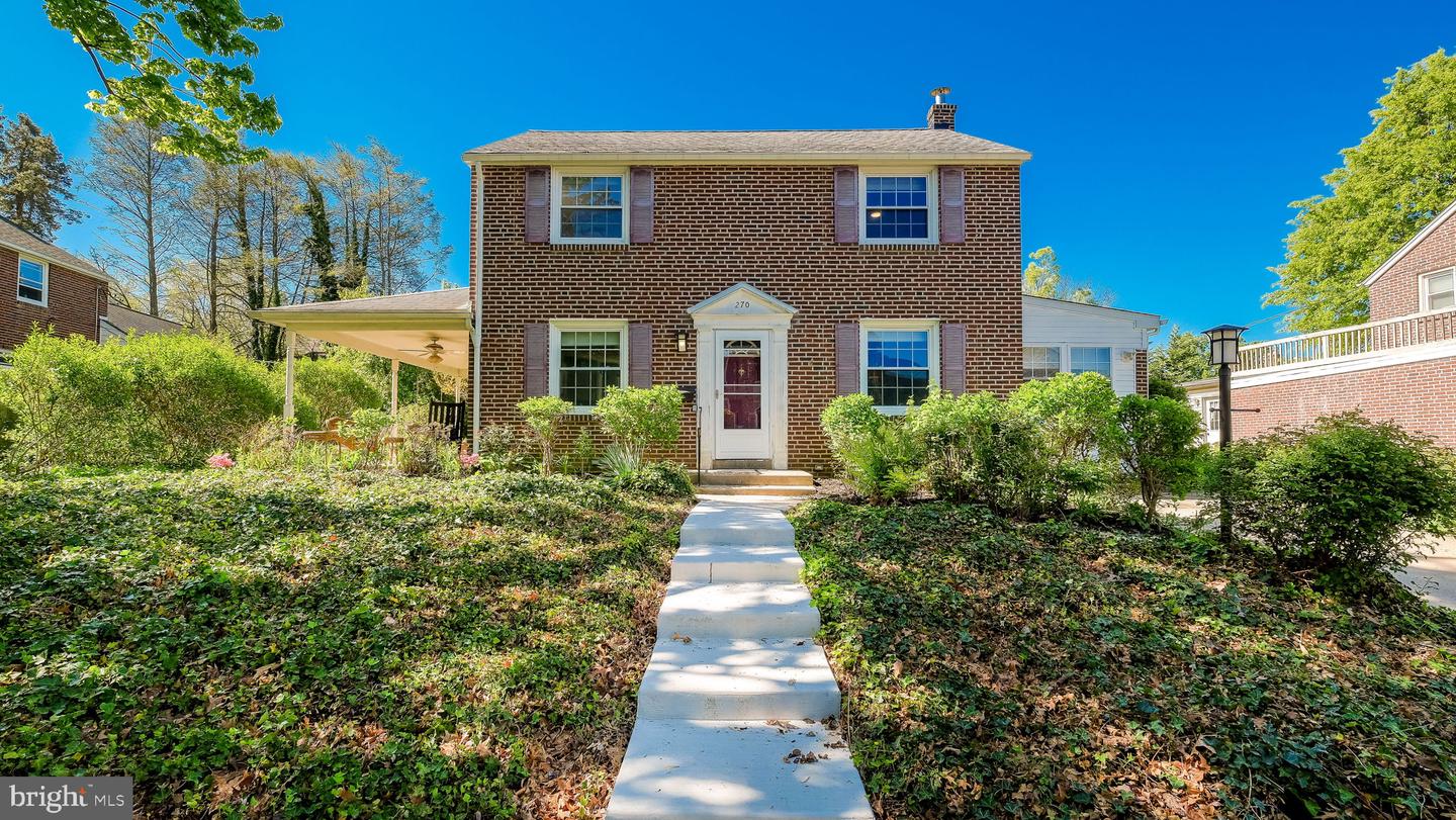 270 Sunnybrook Road, Springfield
