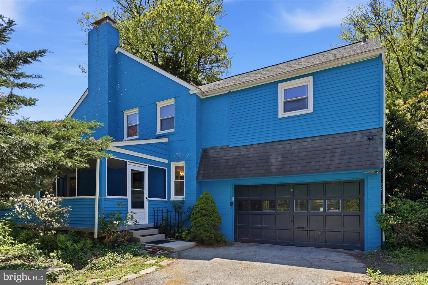 143 Bryn Mawr Avenue, Lansdowne