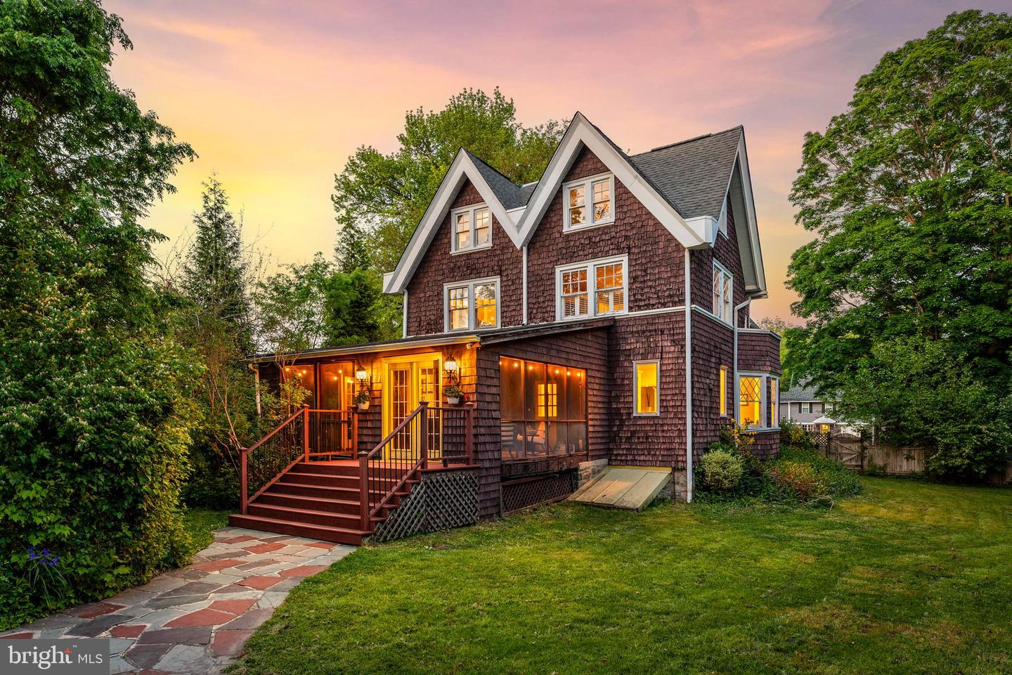 212 S Chester Road