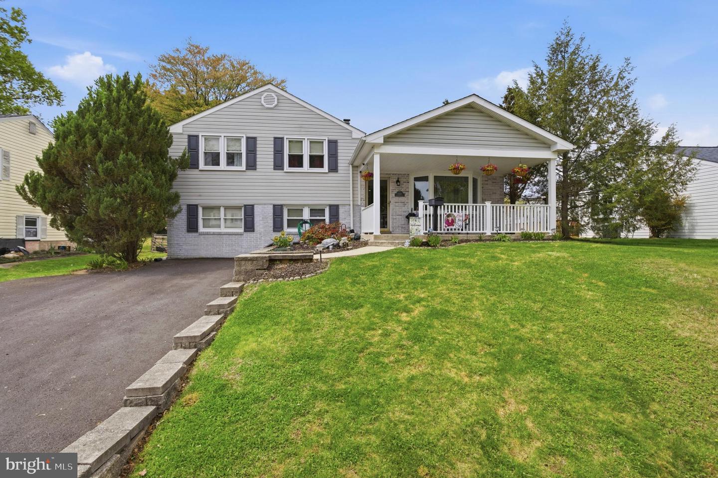 1040 Eisenhower Avenue, Woodlyn