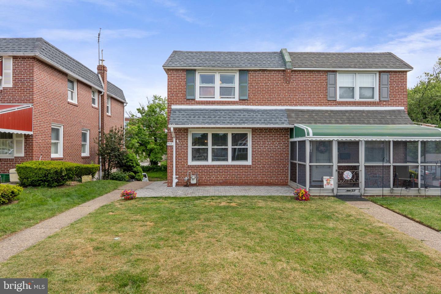 507 Perry Street
