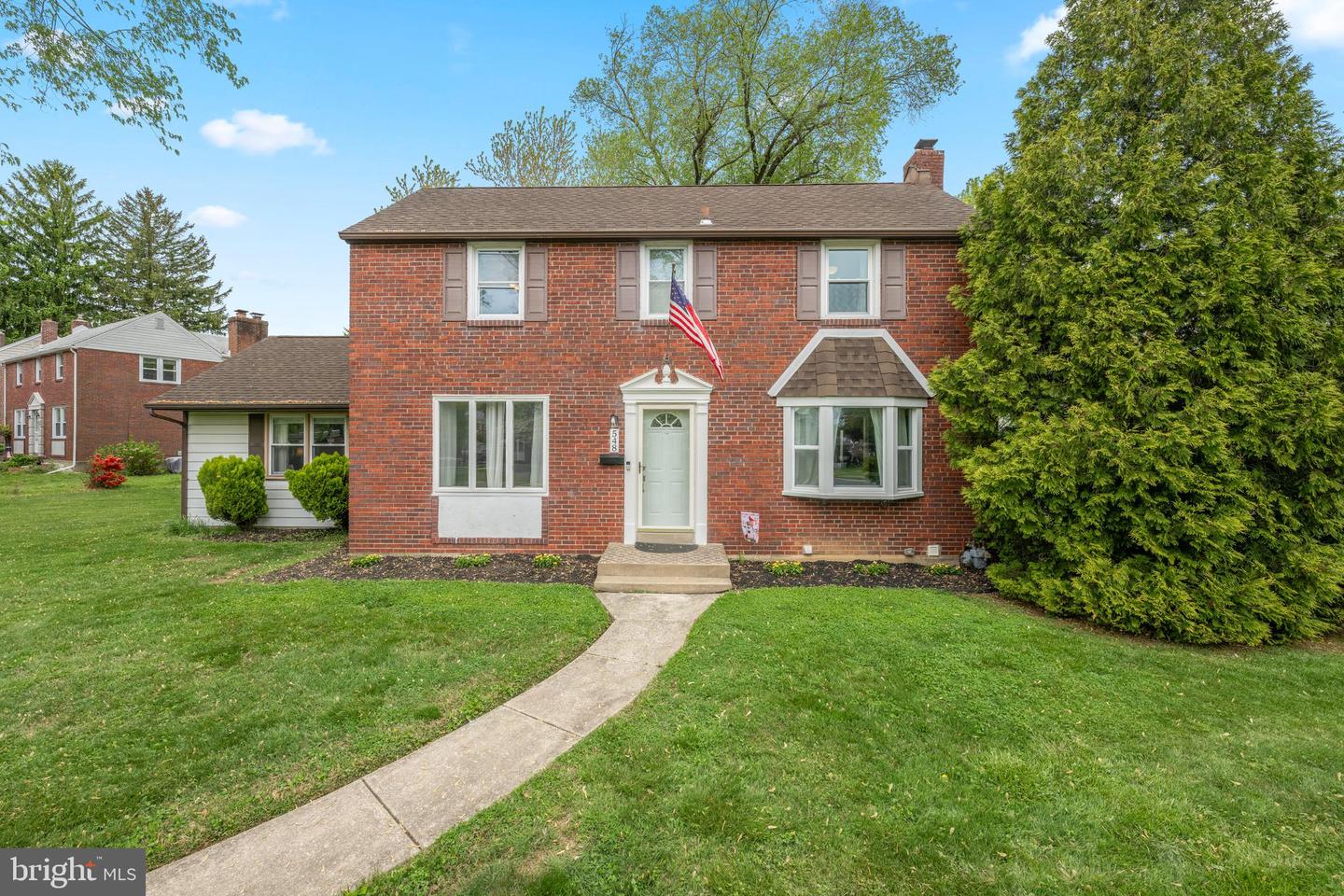 548 Claremont Road, Springfield