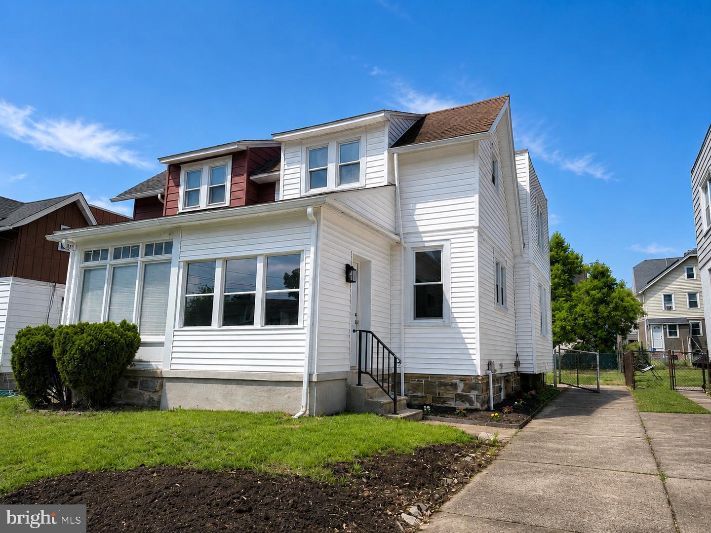 426 Arbor Road, Lansdowne