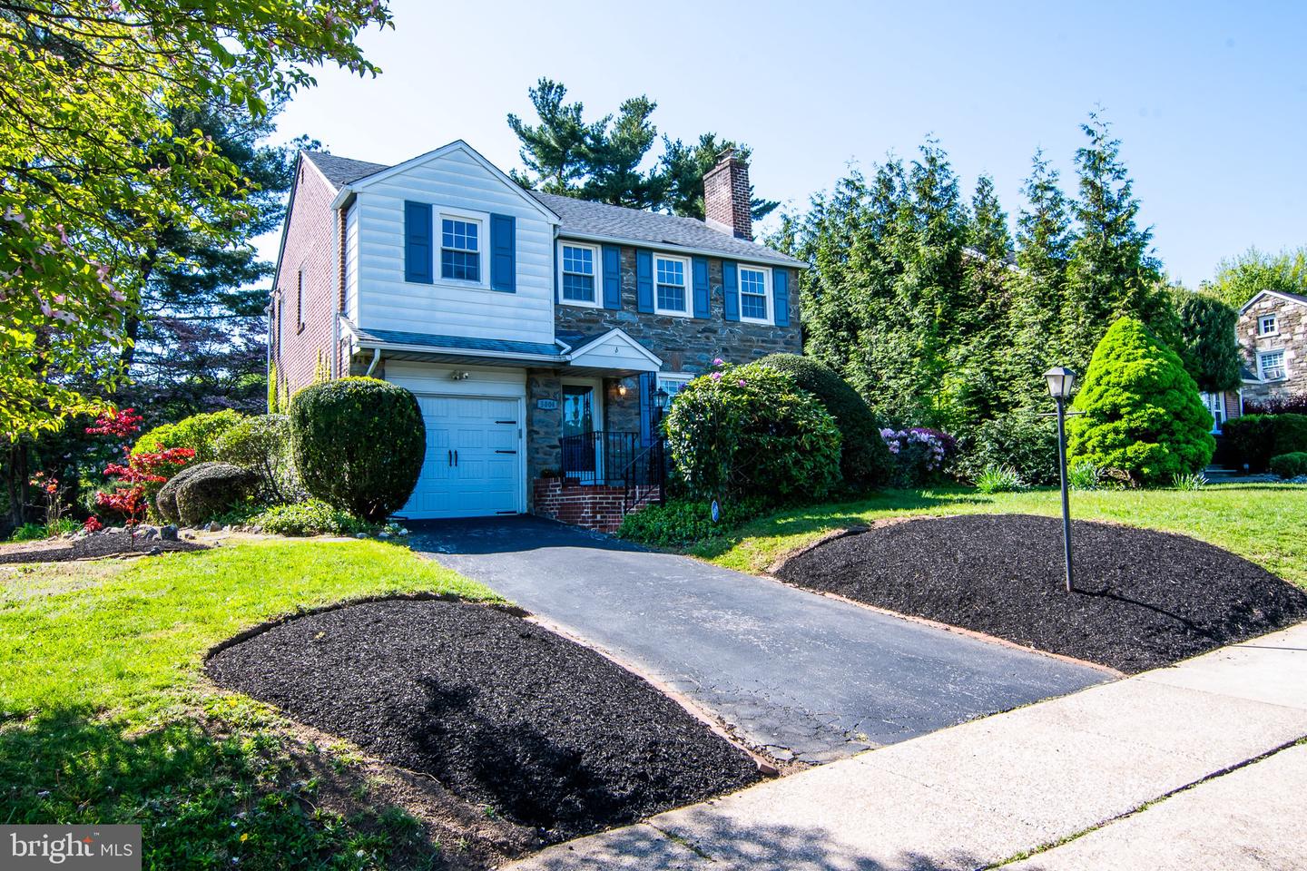 5004 Fairway Road, Drexel Hill