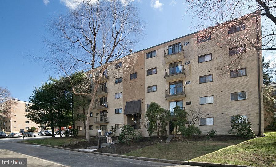 400 Glendale Road #32c