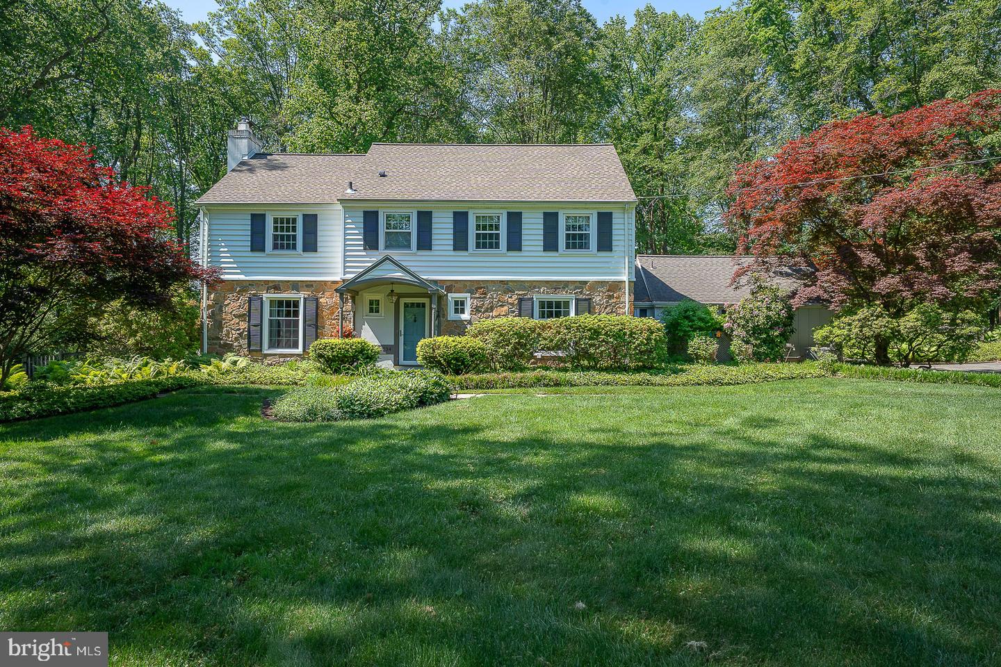 734 Woodcrest Road