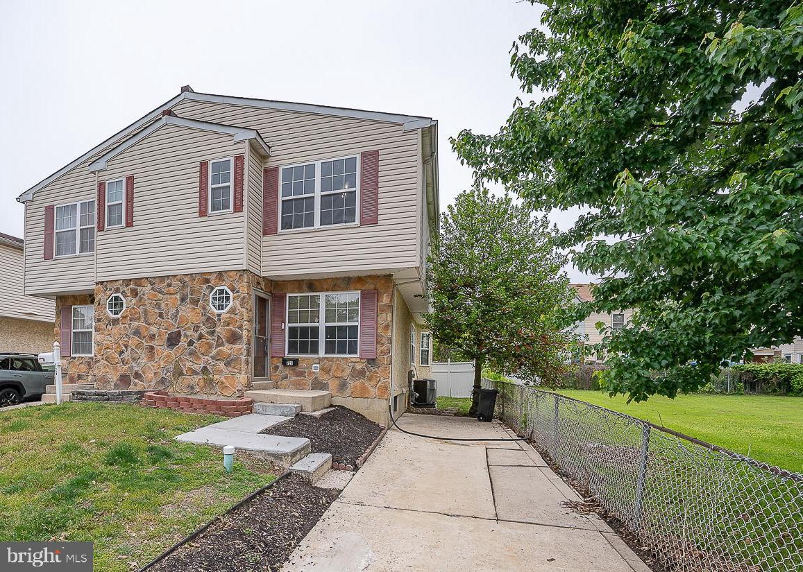 723 Broad Street, Collingdale