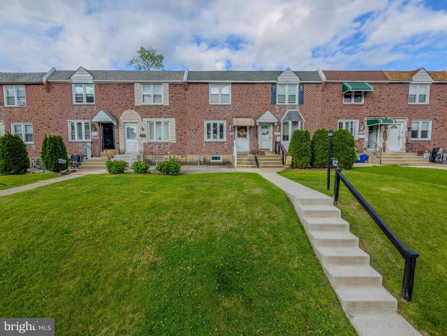 1075 Brookwood Lane, Glenolden