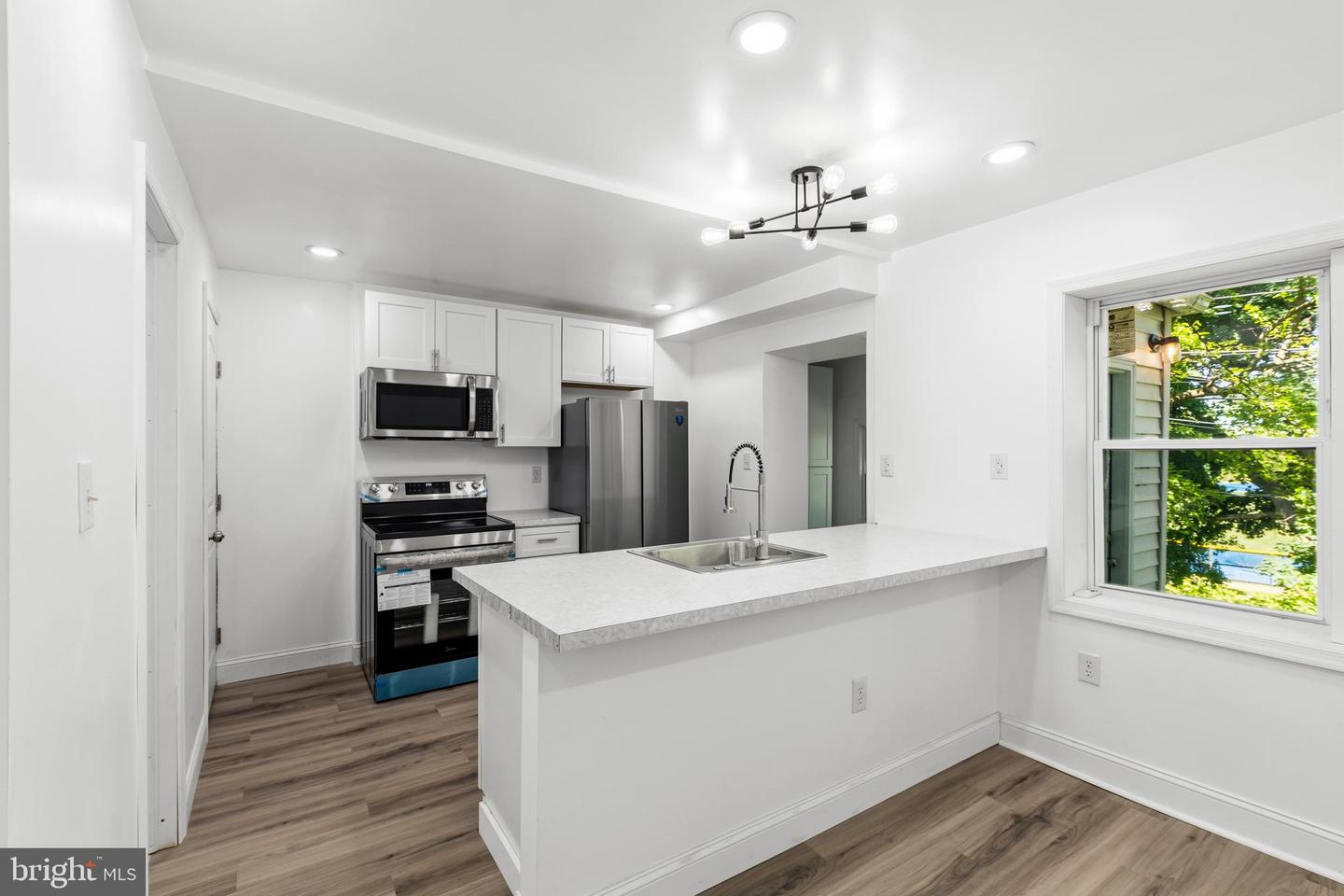 1415 Ridley Ave