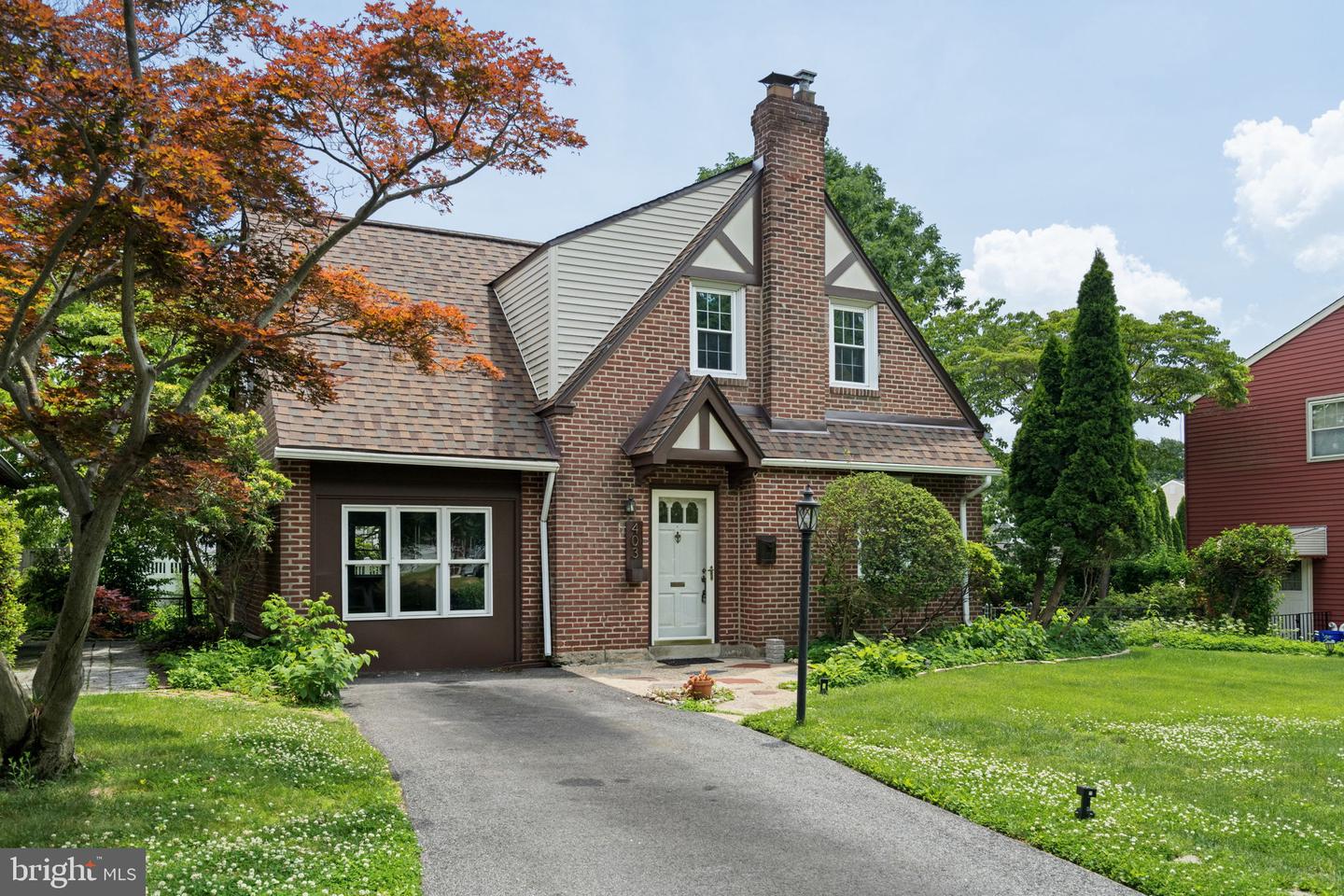 403 Walnut Hill Lane