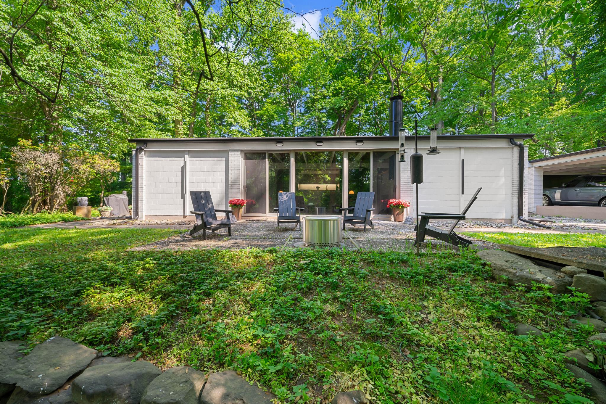3705 Darby Road