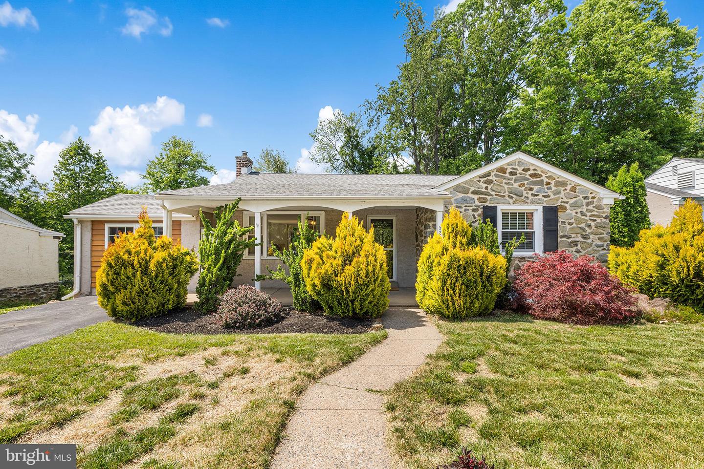 5227 Reservation Road
