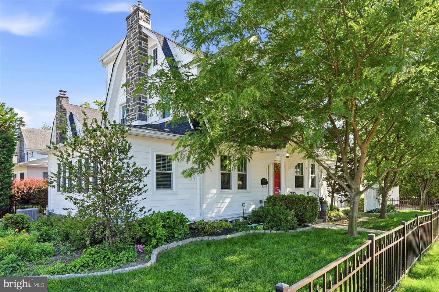 11 Golf Road