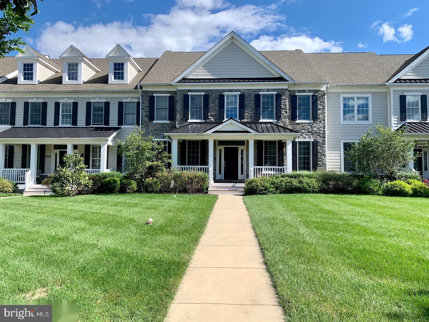 3704 Liseter Gardens