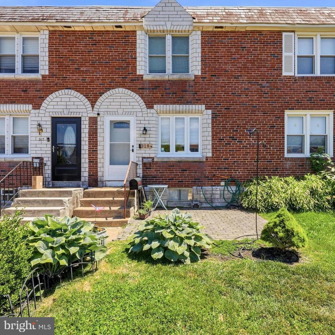 319 Stratford Rd