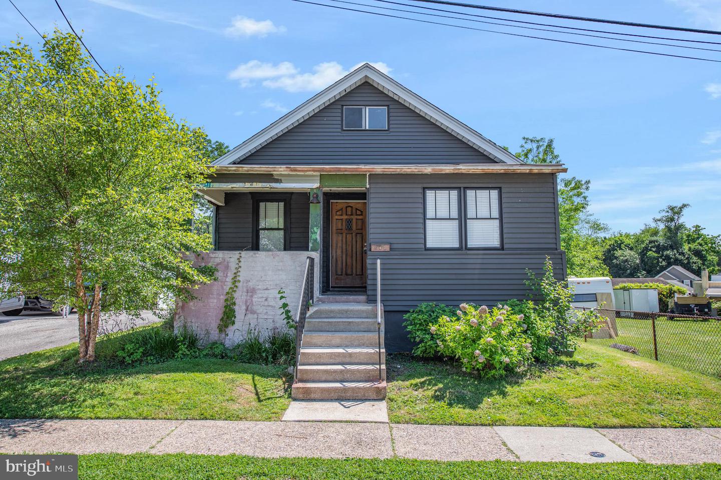 163 Garfield Avenue
