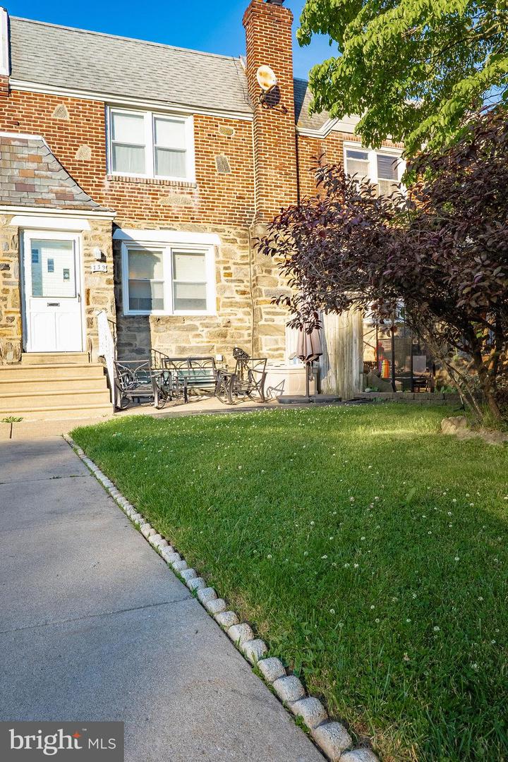 739 Fairfax Road