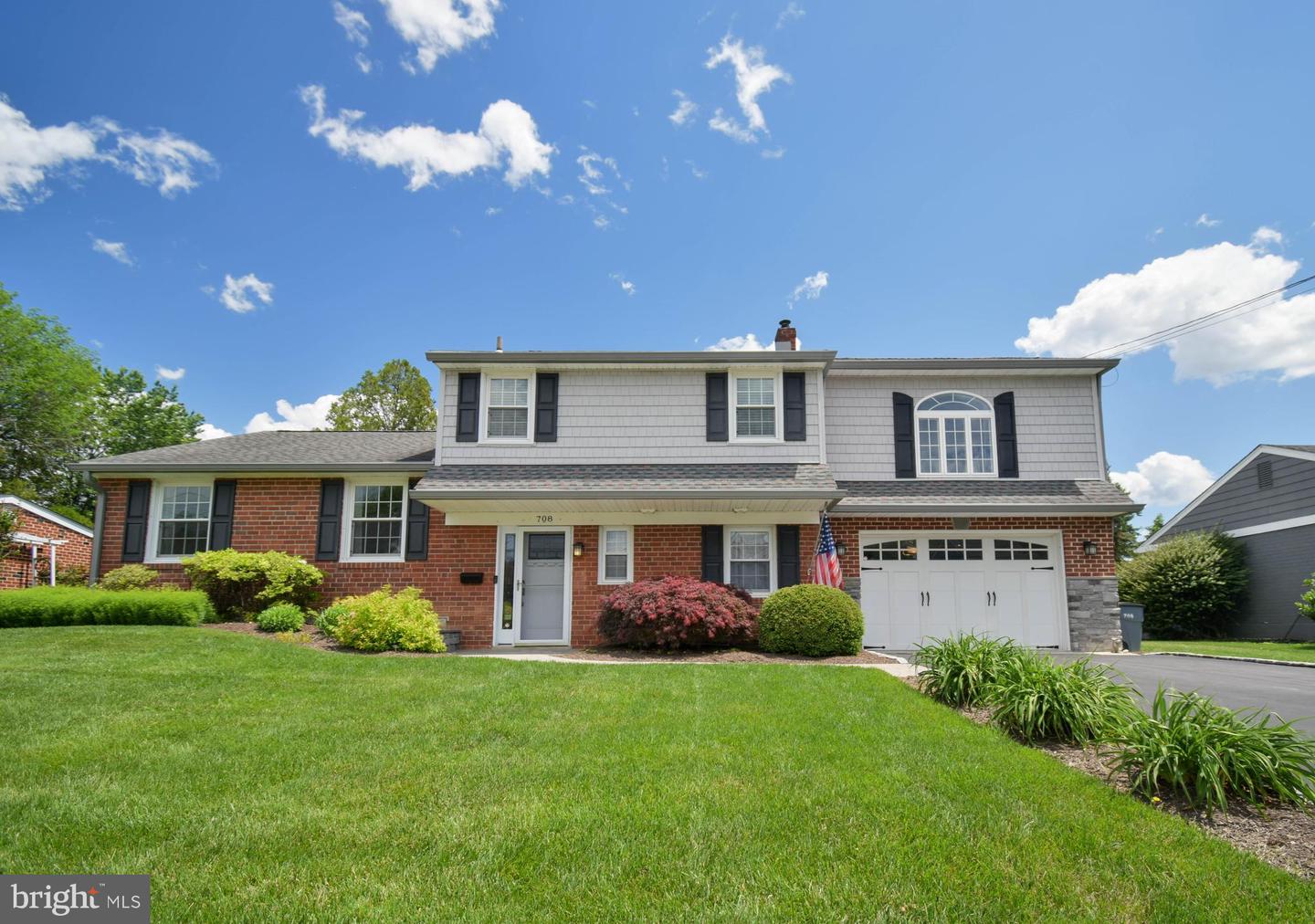 708 Lincoln Drive