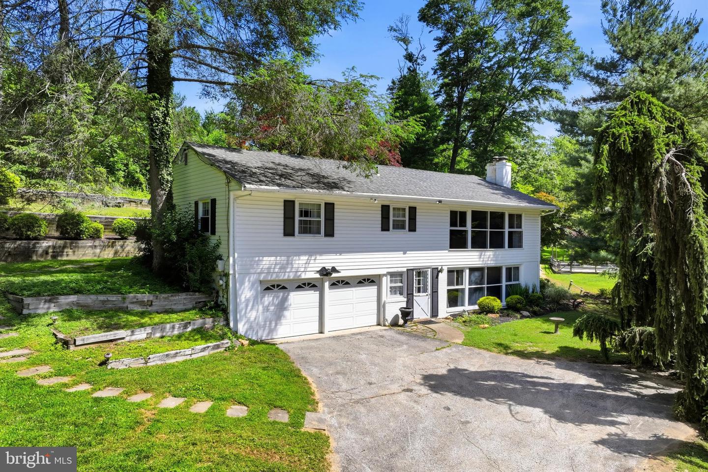 1231 Post House Road